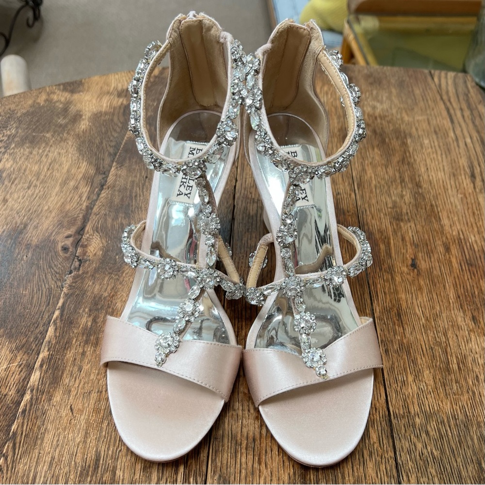 Badgley Mischka Blush Beige Satin & Rhinestone Wedges, Like New, Size 8 1/2